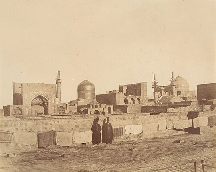 تصویری از حرم امام رضا حدود ۱۶۰ سال پیش