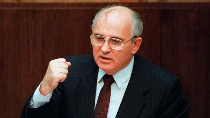 استعفای "میخائیل گورباچف" رهبر پیشین شوروی