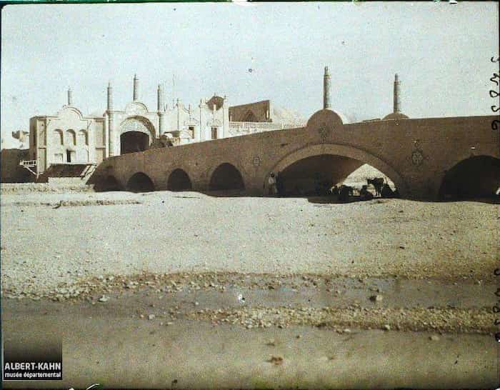 نمایی از پل علیخانی قم در سال 1927