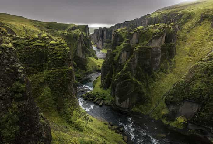 بکر چون طبیعت ایسلند