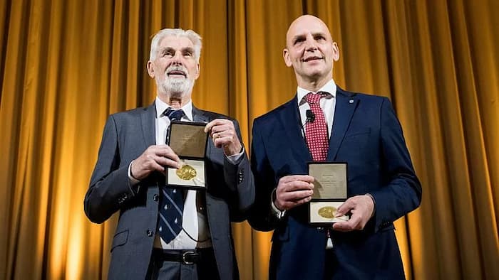برندگان نوبل پس از دریافت جایزه از لحاظ علمی اُفت می‌کنند