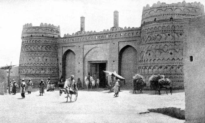 دروازه شهر کرمان در زمان قاجار