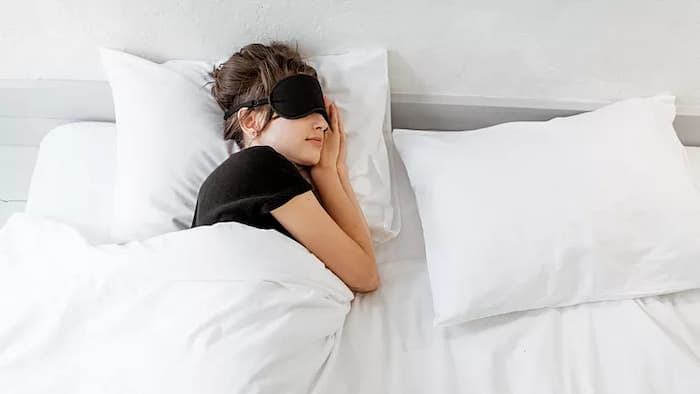 مطالعه جدید نشان می دهد که جبران کمبود خواب در آخر هفته آسیبی را جبران نمی کند