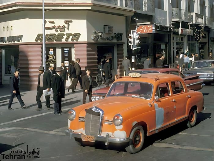 خیابان لاله زار تهران - دهه چهل