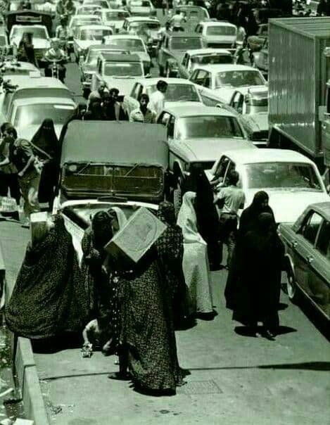تهران و ترافیک همیشگی آن دهه ۵۰ خورشیدی