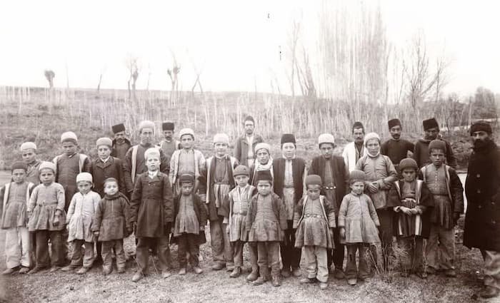 گروهی از کودکان ایران در سال  1912