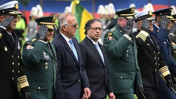 رایزنی کودتاچیان کلمبیایی با سفارت آمریکا در بوگوتا