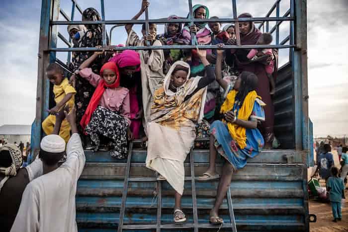 پناهندگان سودانی که از جنگ فرار کرده اند