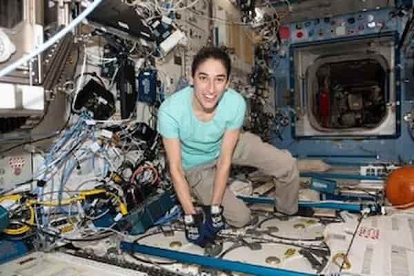 آزمایش مهم یاسمین مقبلی در ایستگاه فضایی: راز تحلیل رفتن استخوان در جاذبه صفر