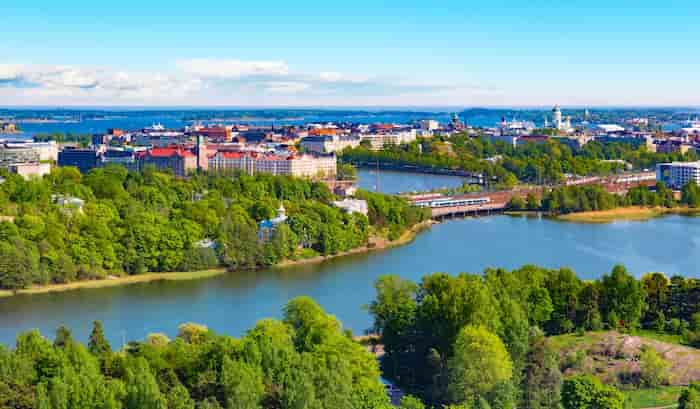 فنلاند برای هفتمین سال متوالی شادترین کشور جهان
